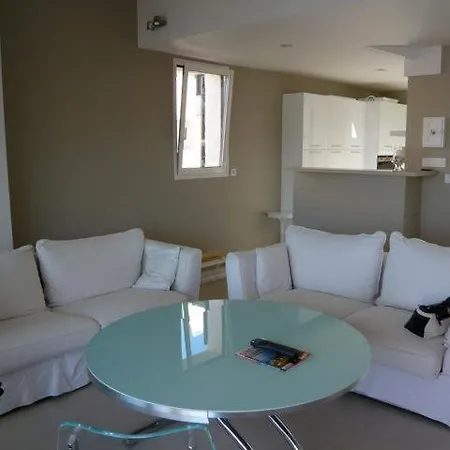 Apartman 320 Galiote
